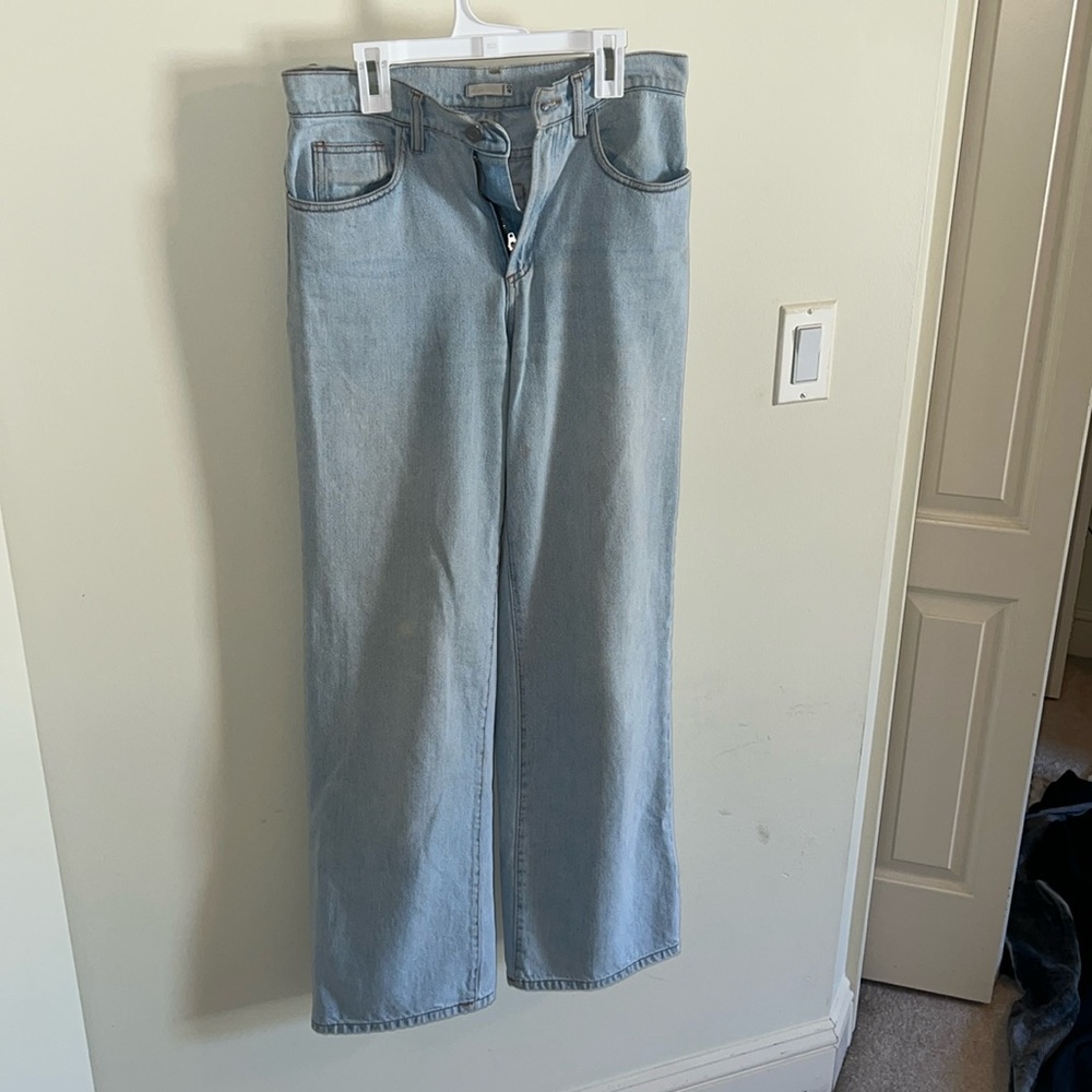 Baggy high waisted light wash jeans